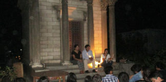 Centenares de trujillanos asistieron a narración de cuentos en cementerio Miraflores