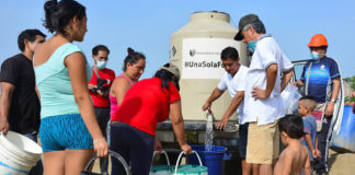 UCV abastece agua a damnificados por huaicos