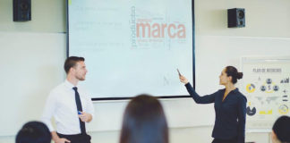 Especialista de UPN brinda tips para emprender mientras trabajas