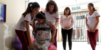 Obstetricia de UPAO participa Semana de la Maternidad
