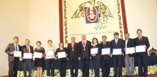 UNT celebra en sesión solemne su 193 aniversario de fundación