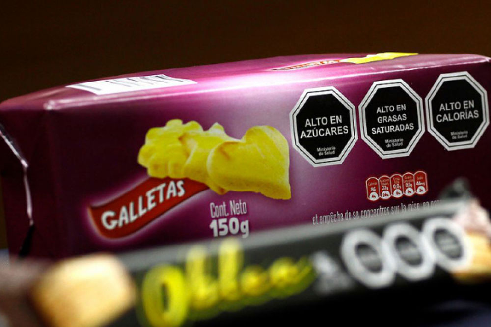 manual-de-advertencias-publicitarias-alertara-sobre-niveles-altos-de-azucar-sodio-y-grasas