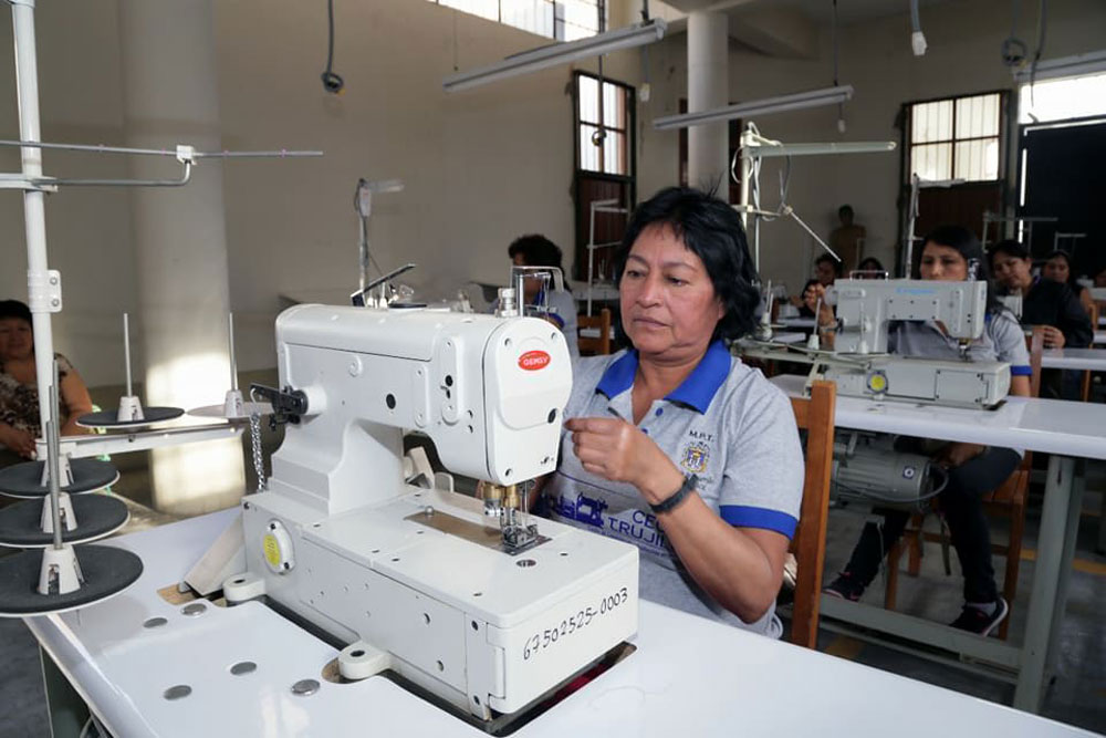 MPT inicia taller de patronaje y confección industrial de ropa - Trujillo  Perú