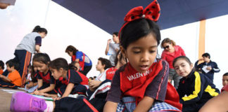 X Feria del Libro de UPAO inicia con cuentacuentos para niños