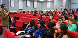 Dictan charla sobre consumo de Tabaco en el Perú en UCV