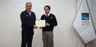 Escolar peruano gana concurso en China sobre tecnología y ciencia espacial
