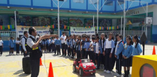 Estudiantes de Trujillo participan en pasacalle por la Semana de la Seguridad Vial