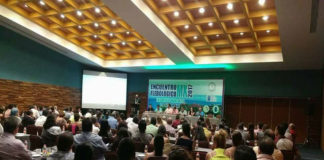 Médicos peruanos participan en el Encuentro Flebológico México 2017