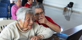 MPT desarrolla programa cibernético que beneficia a más 60 adultos mayores