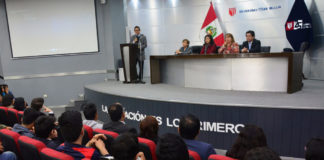 Nuevos universitarios son recibidos por autoridades académicas de UCV
