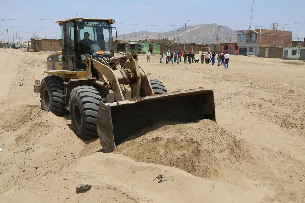 mpt-lleva-maquinaria-para-habilitar-calles-en-alto-trujillo