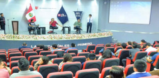 Reconocidos productores locales y nacionales conversan con estudiantes de UCV