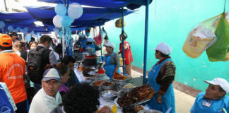 Tradicional feria dominical otuzcana cuenta con mejores condiciones para venta de productos