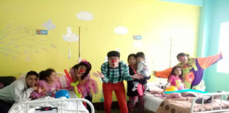 Voluntariado de la MPT llevan show de clown a niños de Hospital Belén