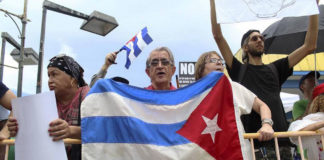 Cuba anuncia facilidades a nacidos en el exterior y elimina restricción a viajes