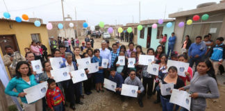 Familias del sector Valle Palmeras recibieron los Títulos de Propiedad de sus viviendas