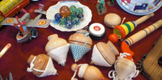 Los juguetes tradicionales ayudan a la socialización en los niños