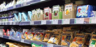 Nutricionista desarrolla ponencia en UCV sobre los productos procesados y sus etiquetas