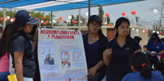 Voluntarios de UNT llevan alegría a sector afectado por el Niño Costero en Chao