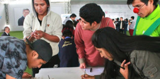 Escolares de Trujillo aclaran dudas vocacionales con taller creativo en UCV
