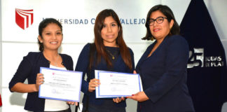 Estudiantes con mejor desempeño de UCV son reconocidos por sus autoridades