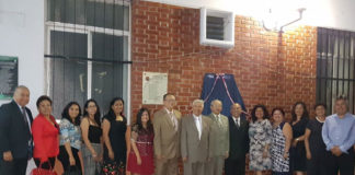 Develan placa de Doctores en Ciencias de la Educación de la UNT