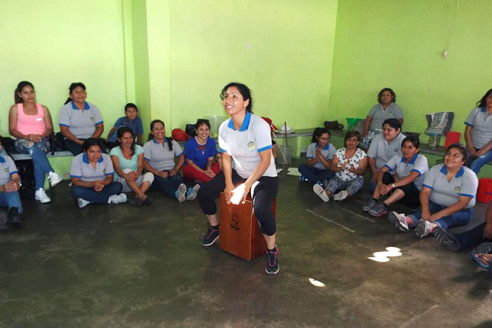 mpt-dicta-talleres-musicales-y-capacita-a-profesoras-de-jardines-municipales