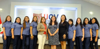 Estudiantes de Psicología de UCV participan de imposición de chaquetas