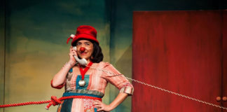 Wendy Ramos se presenta en el Teatro VRLI de la UPAO