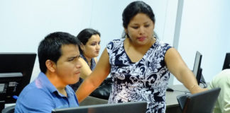 Profesionales de la investigación se capacitan en Taller de Data Fair en UCV