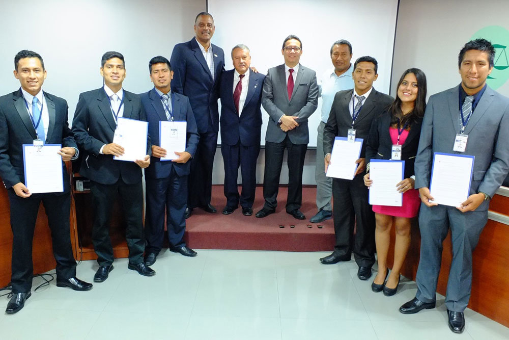 ucv-designa-centros-de-practicas-a-primera-promocion-de-profesionales-del-deporte