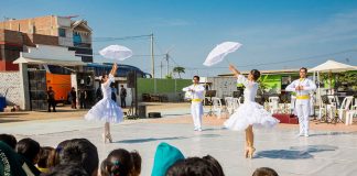 Escolares de Huanchaco disfrutan de presentación de Ballet y sinfónica