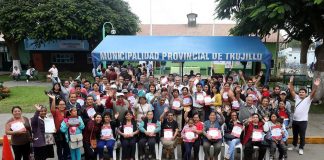 MPT entrega títulos de propiedad a vecinos del sector La Merced