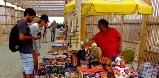 Artesanos son capacitados por UCV para brindar mejor atención a turistas