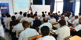 UCV capacita a taxistas de Trujillo en el manejo del idioma Inglés