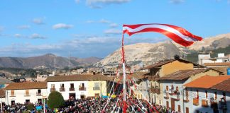Inicia la fiesta patronal de Huamachuco con la tradicional «Parada del Gallardete»