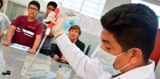 UCV desarrolla proyecto que ayuda a evaluar calidad de Agua en colegios de Laredo