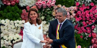 El abogado Iván Duque jura como nuevo presidente de Colombia