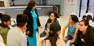 Futuras enfermeras de UCV se capacitan en la elaboración de Programas Educativos