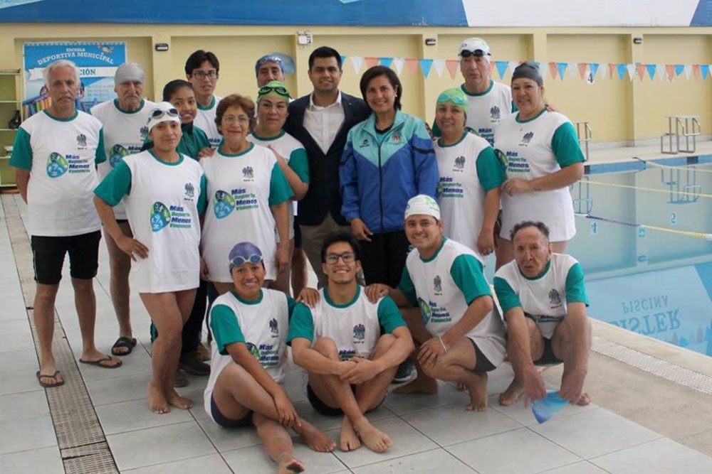 seleccion-natacion-master-trujillo-obtienen-medallas-oro-campeonato