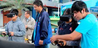 Estudiantes de UCV presentan proyectos de ingeniería en feria para escolares