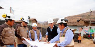 Gobernador regional supervisa construcción de ISTE Otuzco