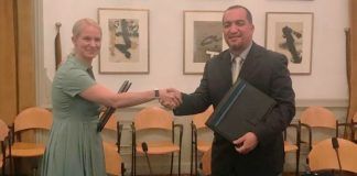 Perú y Finlandia inician acuerdos de relaciones aerocomerciales