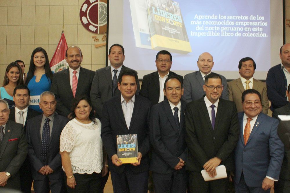 se-realiza-lanzamiento-libro-lideres-norte-upn