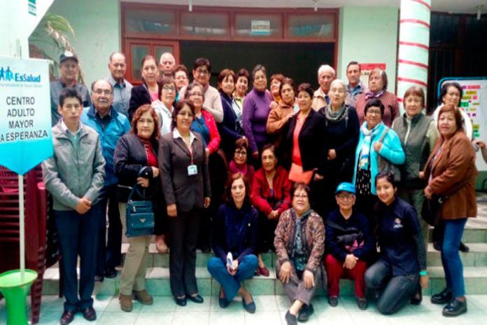 adultos-mayores-ayudan-recuperan-tradiciones-orales-nuestra-region