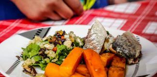 Comer pescado contribuye a mejorar estados de ánimo