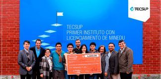 Estudiantes de Tecsup logran el primer puesto en la III Hackathon universitaria