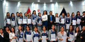 Estudiantes de UCV ponen a prueba su formación académica en Instituciones Educativas