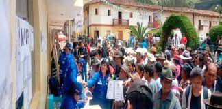 GRLL entrega títulos de propiedad en el distrito de Urpay en Pataz
