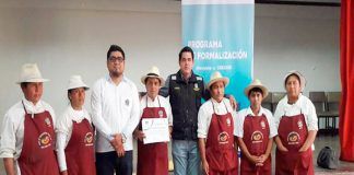 MPT entrega credenciales a 15 asociaciones de emprendedores